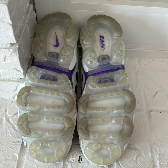 Nike Air Vapormax Plus “Grape” - Picture 3 of 5